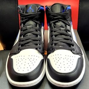 100% Authentic Nike Air Jordan I Royal Blue Racer!